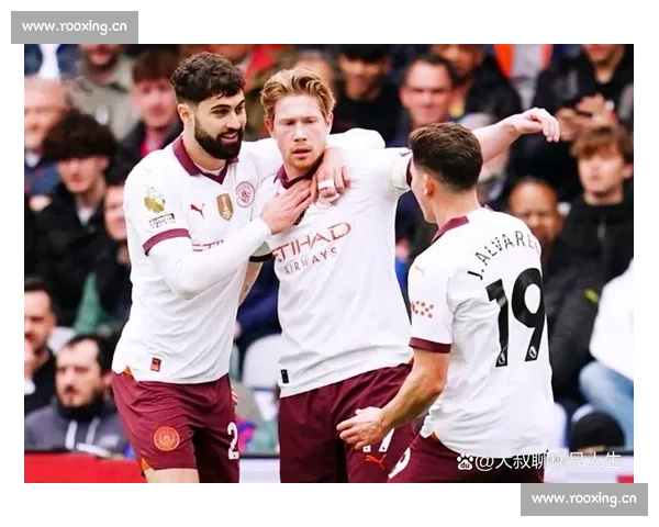 英超多场焦点战落幕争四争冠格局再起波澜球队命运改写夜晚赛后分明